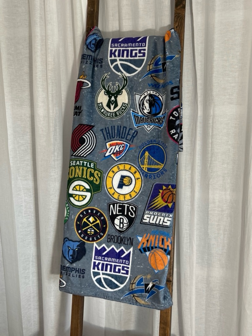 NBA Logo Fleece Throw Blanket